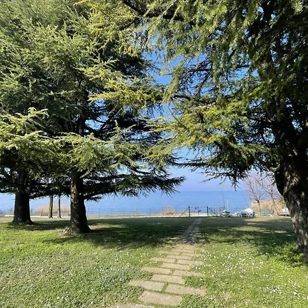 Sirmio Shore By Bookinggardalake Appartamento Sirmione