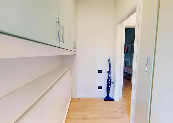 Appartamento Sirmio Shore By Bookinggardalake *