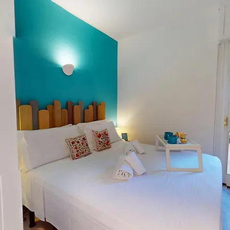 Sirmio Shore By Bookinggardalake Apartament