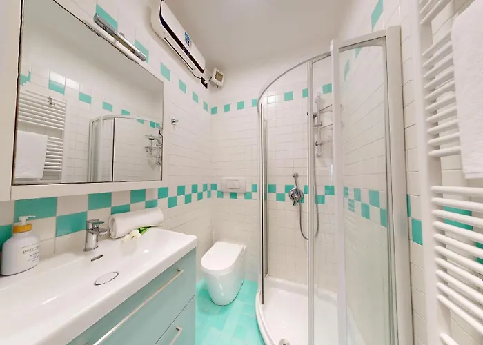 Apartment Sirmio Shore By Bookinggardalake Sirmione